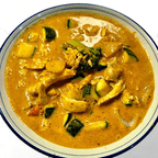 Best Coconut Curry Chicken 咖喱鸡 in Medford, OR